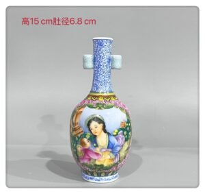 Qing Dynasty Qianlong Consecrated enamel vase