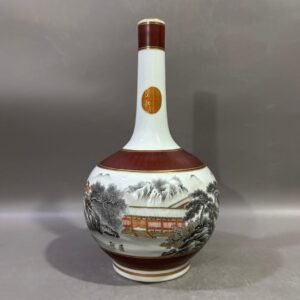Qing Dynasty Qianlong wood grain ink color landscape vase