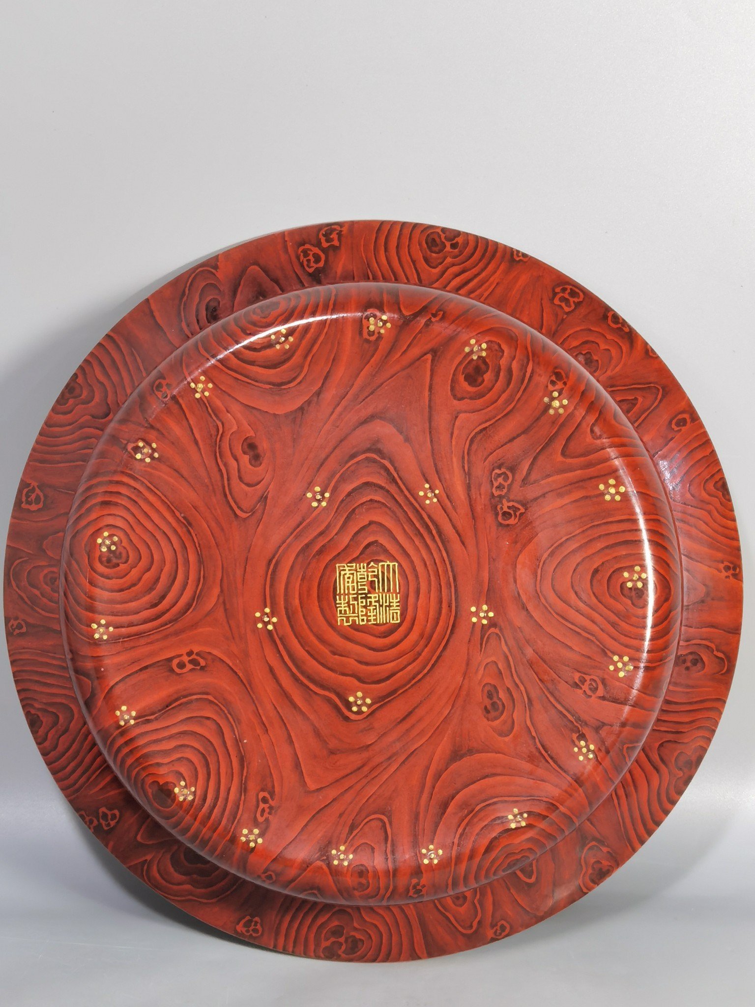 Qing Dynasty Qianlong wood grain glaze pastel landscape figures folded edge and wash