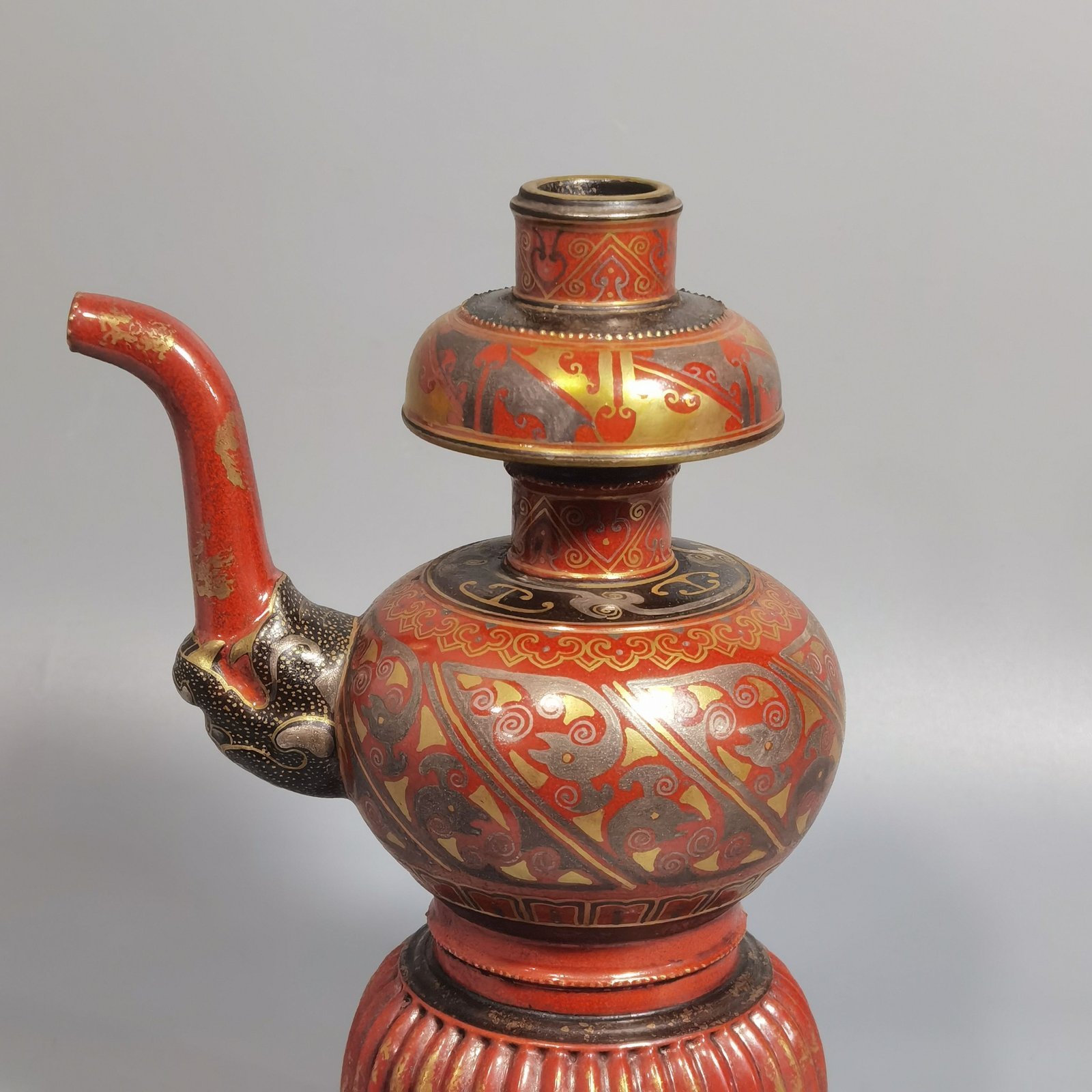 Qing Dynasty Qianlong Zhusha hong gilt silver spray bottle