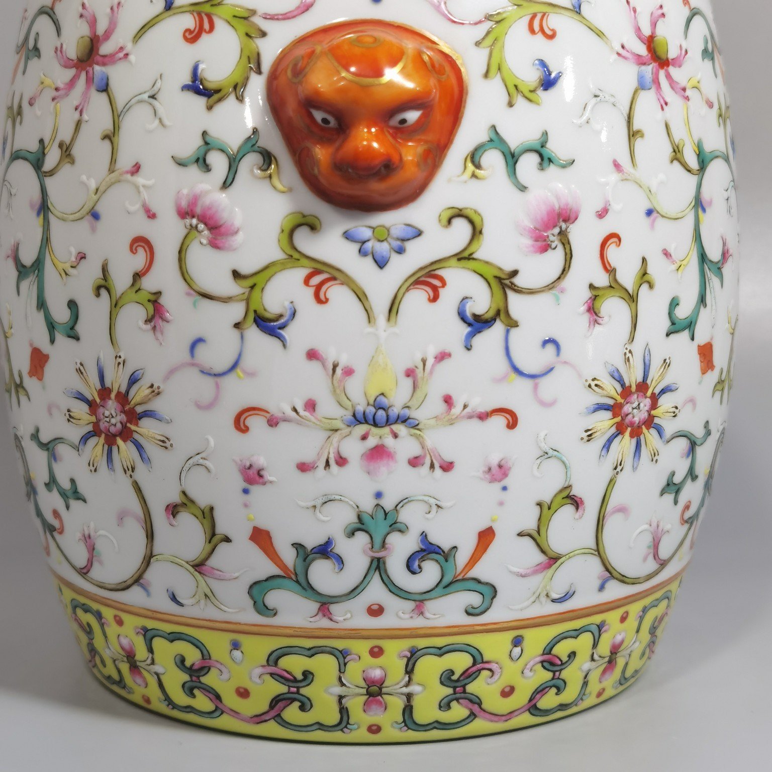 Qing Dynasty Qianlong white ground with pastel lotus pattern animal ear flower arrangement