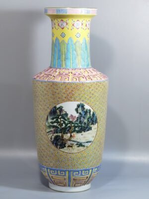 Qing Dynasty Qianlong pastel windowed deer and crane with spring stick vase