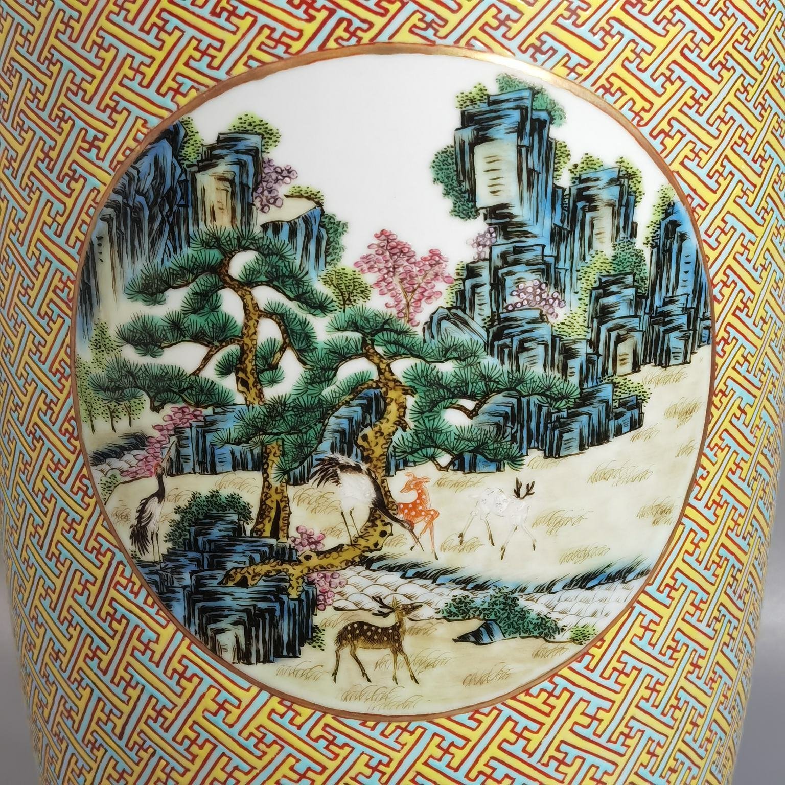 Qing Dynasty Qianlong pastel windowed deer and crane with spring stick vase