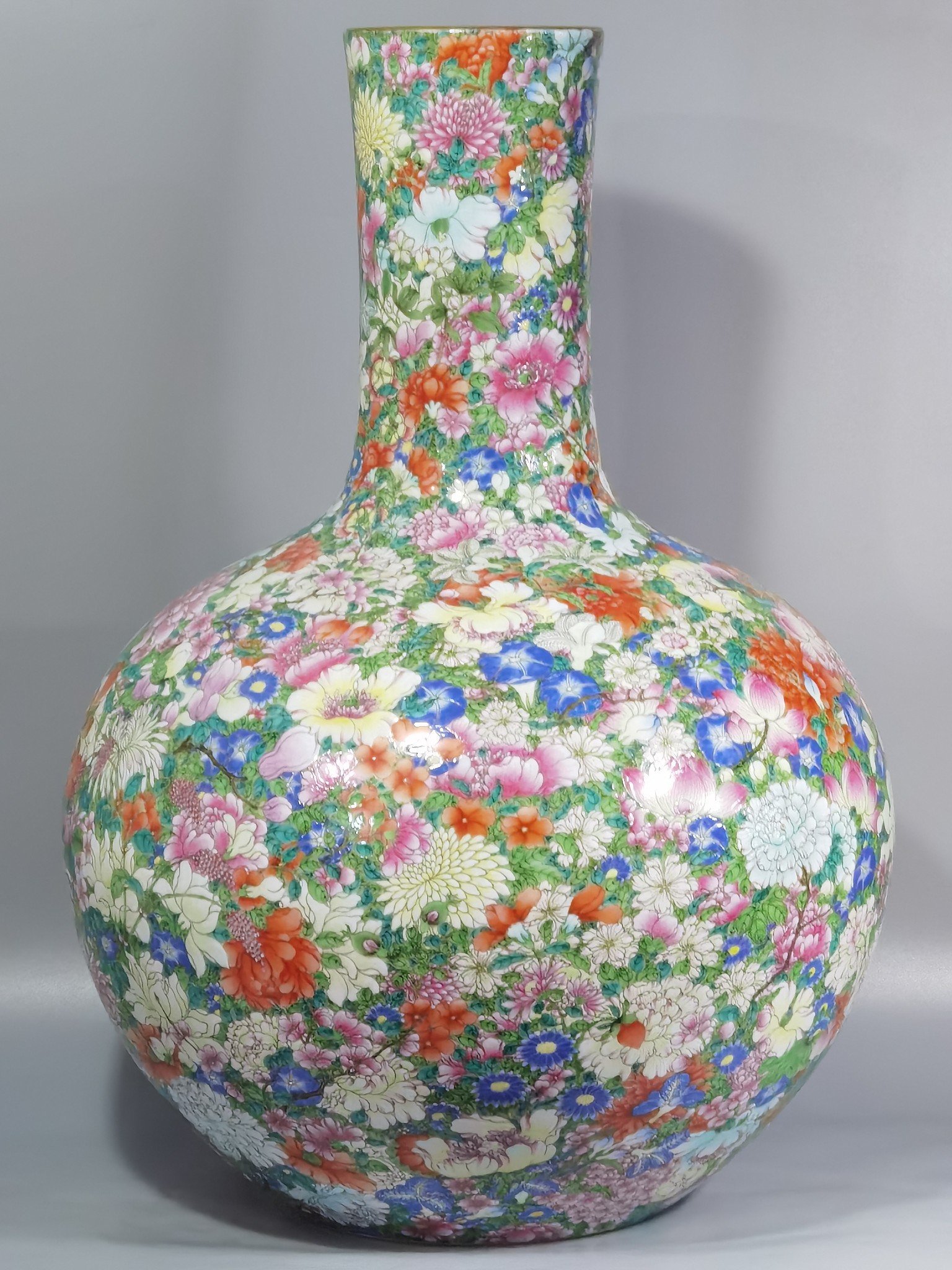 Qing Dynasty Qianlong pastel colored celestial sphere vase
