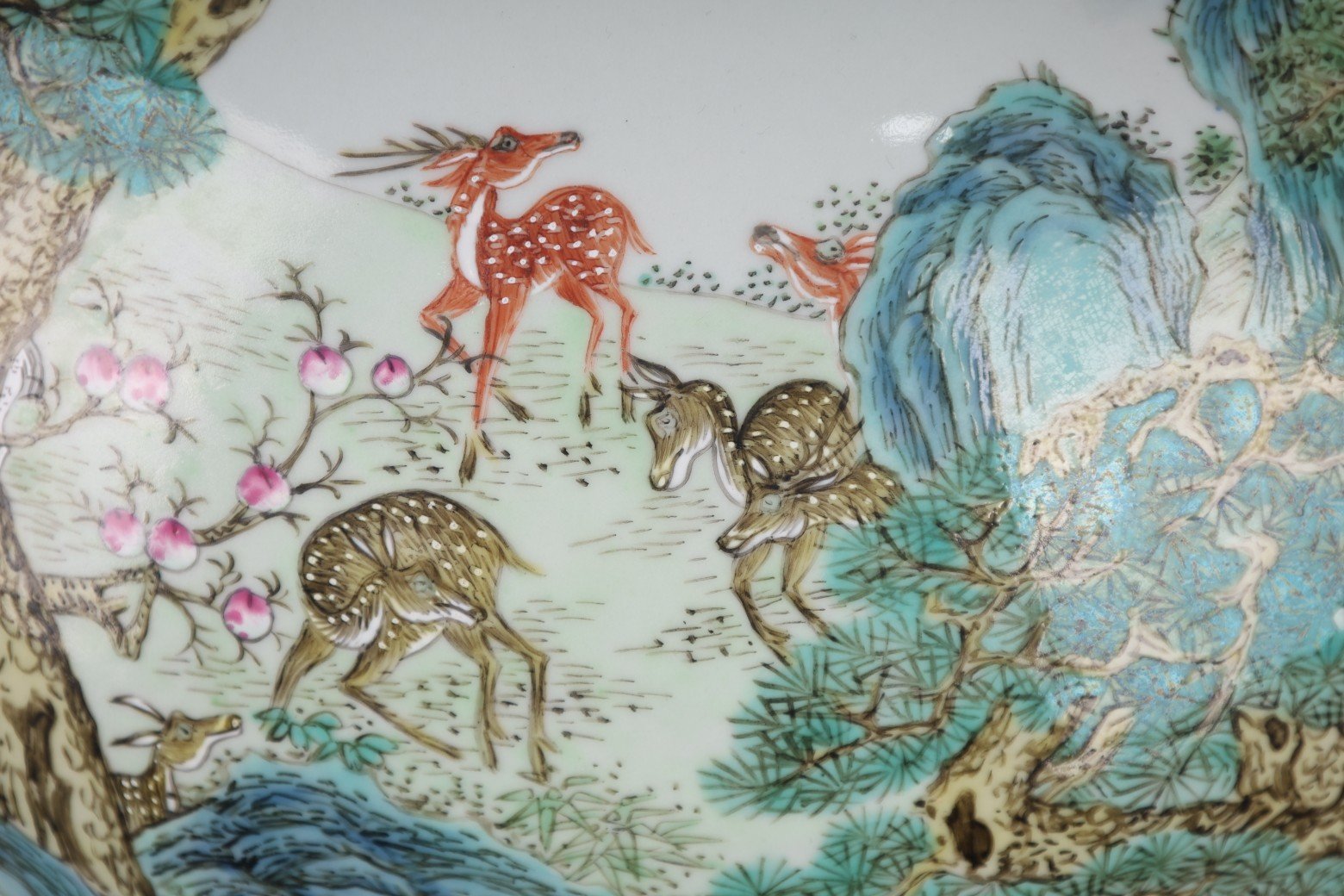 Qing Dynasty Qianlong famille rose celestial sphere vase