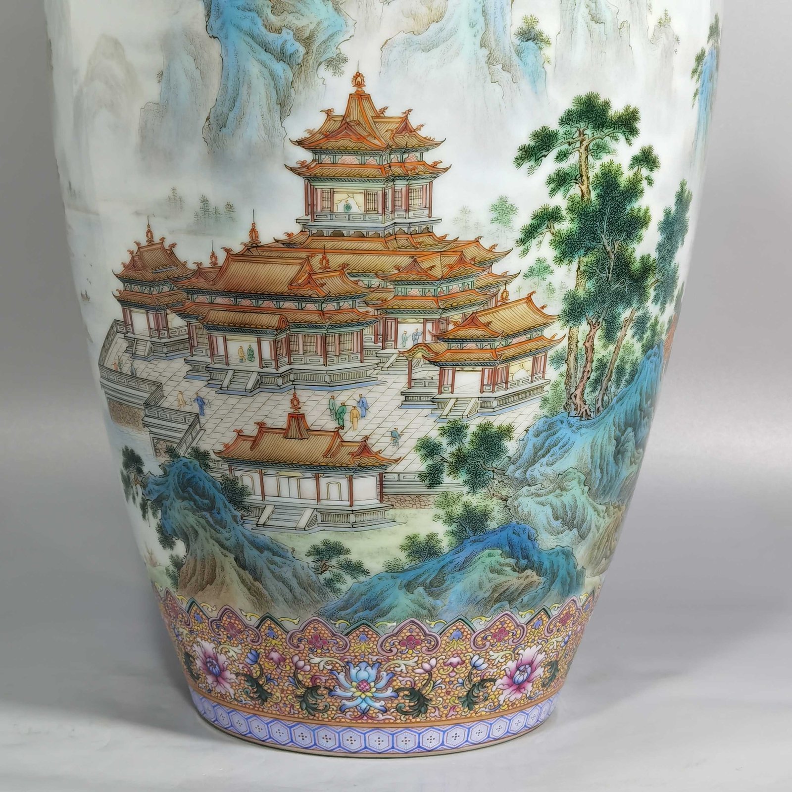 Qing Dynasty Qianlong pastel landscape pavilion and pavilion amphorae