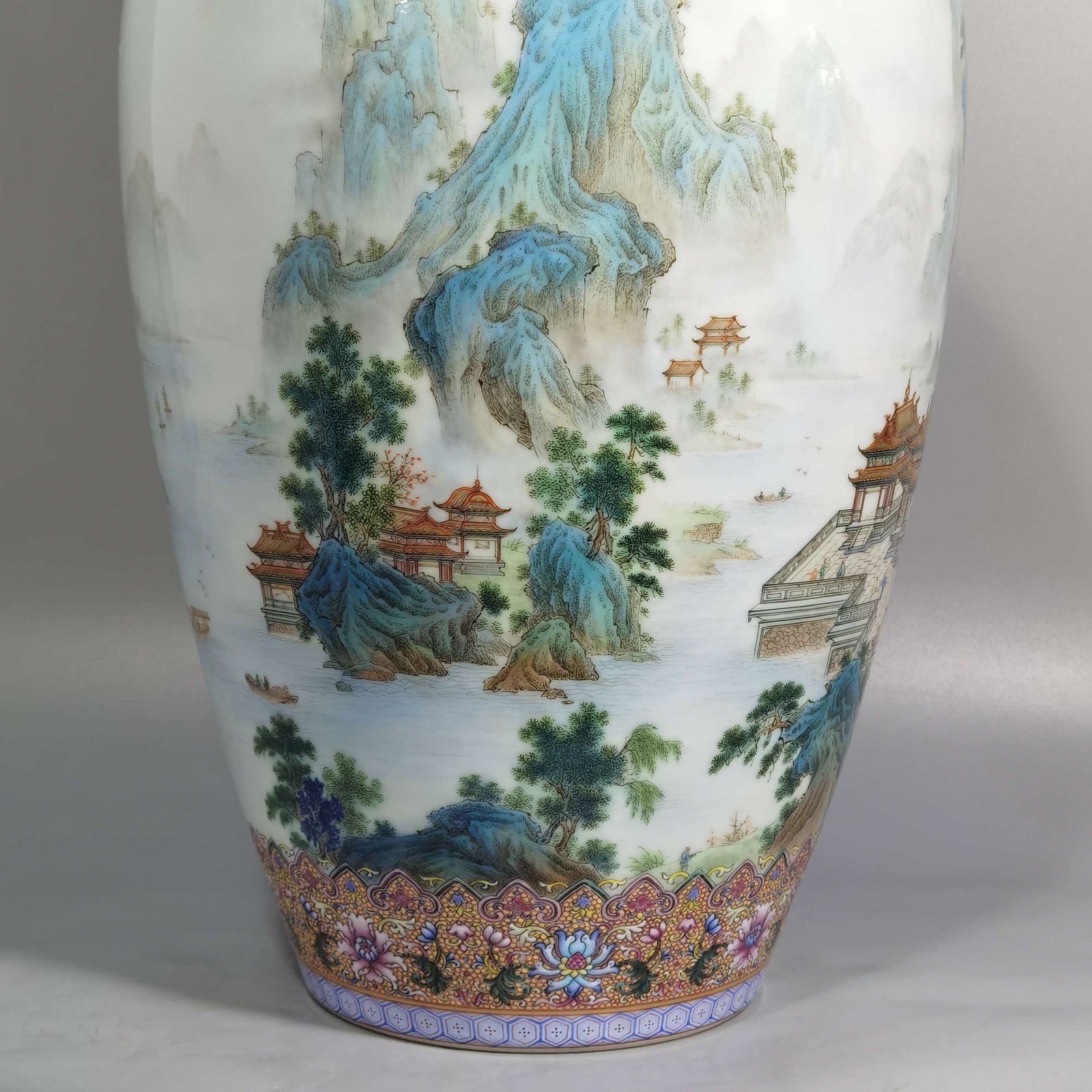 Qing Dynasty Qianlong pastel landscape pavilion and pavilion amphorae