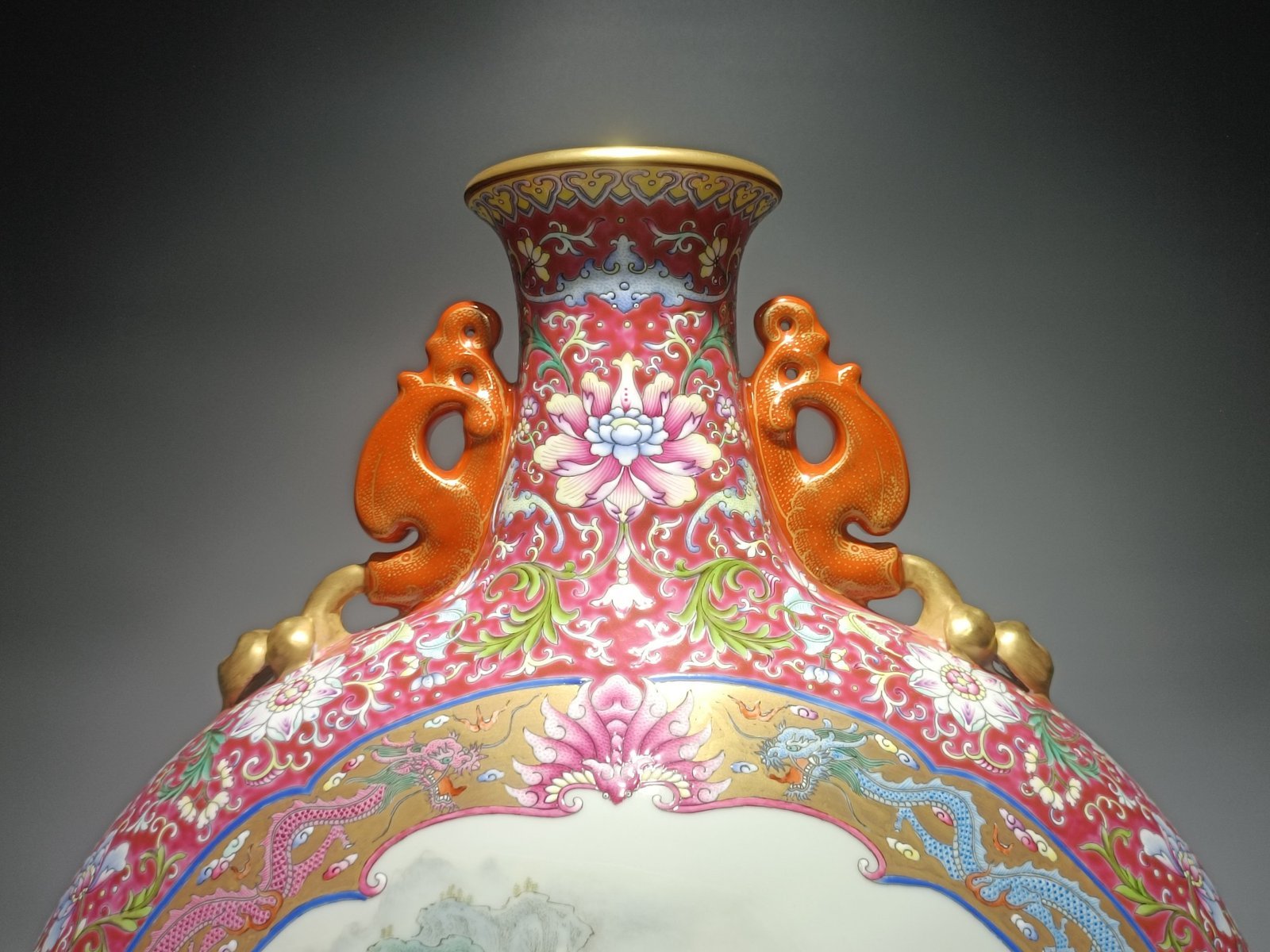 Qing Dynasty Qianlong pastel rouge ground blessing longevity and auspiciousness double-eared moon vase