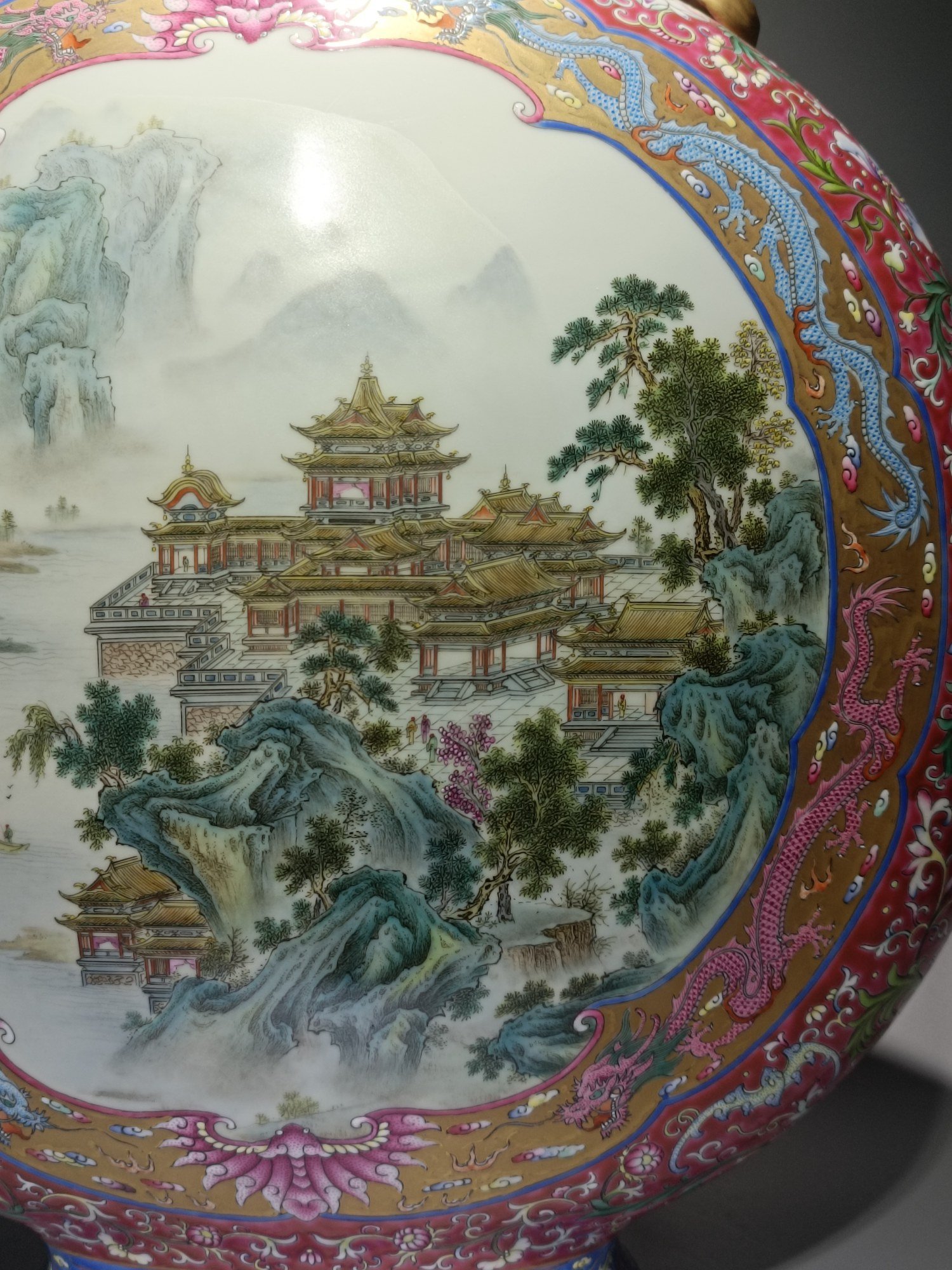 Qing Dynasty Qianlong pastel rouge ground blessing longevity and auspiciousness double-eared moon vase
