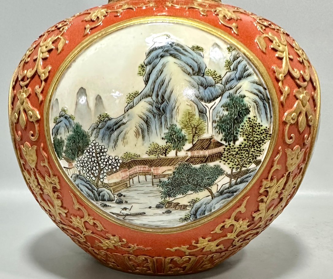 Qing Dynasty Qianlong pastel coral red carved gold-painted flowers figures poems and gourd vase