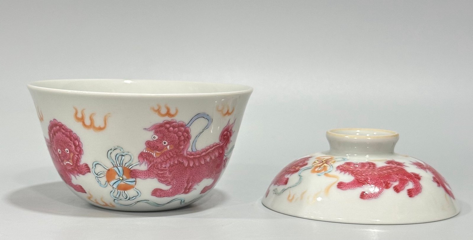 Qing Dynasty Qianlong Enamel bowl with Ruyi pattern