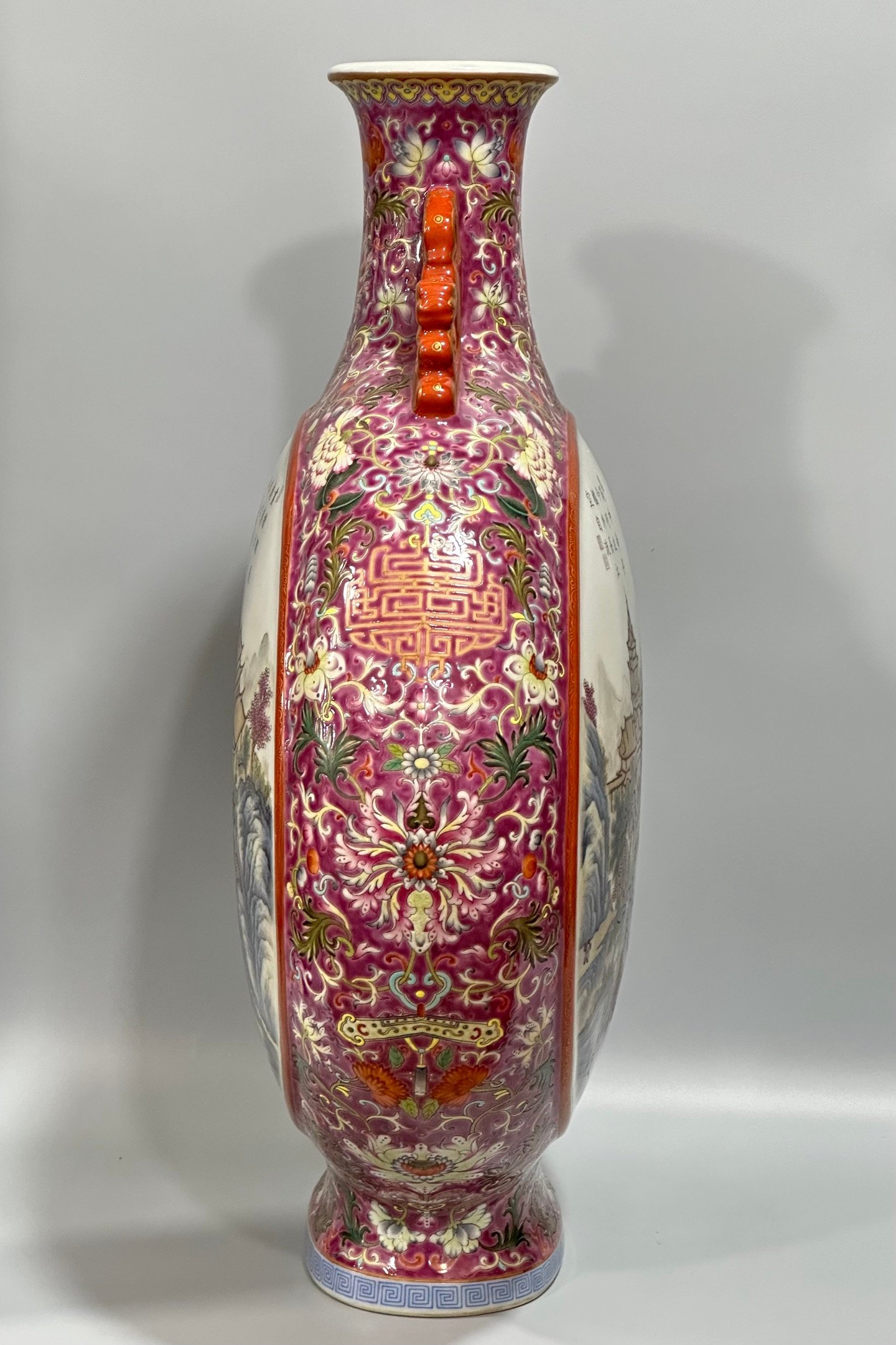 Qing Dynasty Qianlong Enamel and rouge red flowers and branches double-eared moon vase