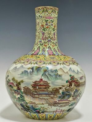 Qing Dynasty Qianlong Enamel celestial vase with apples green mountains