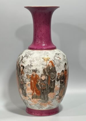 Qing Dynasty Qianlong Carmine red track red ink color painted gold figure vase