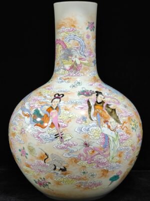 Qing Dynasty Qianlong Seven Fairies Descend to Earth Celestial Ball Vase
