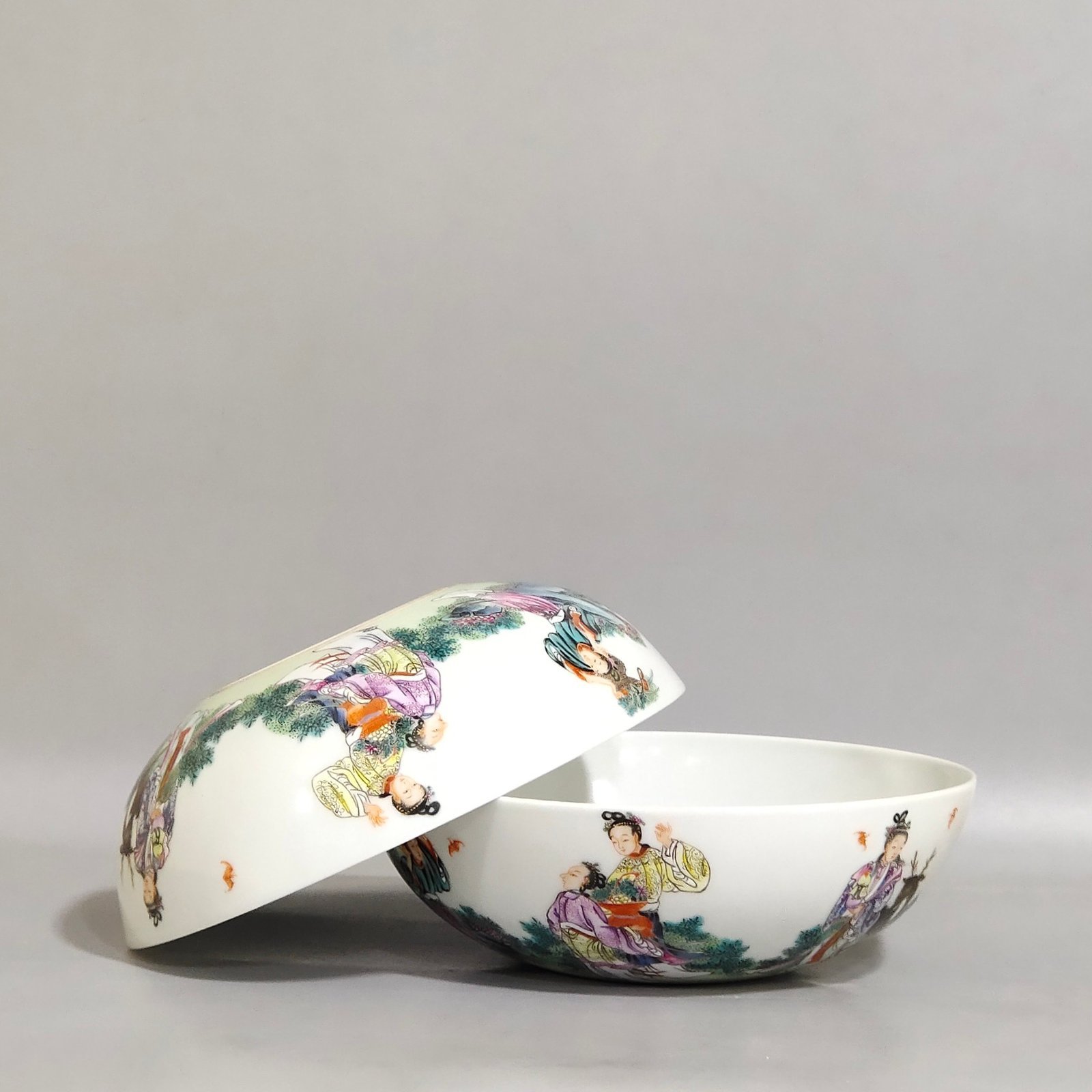 Qing Dynasty Emperor Qianlong’s birthday celebration bowl