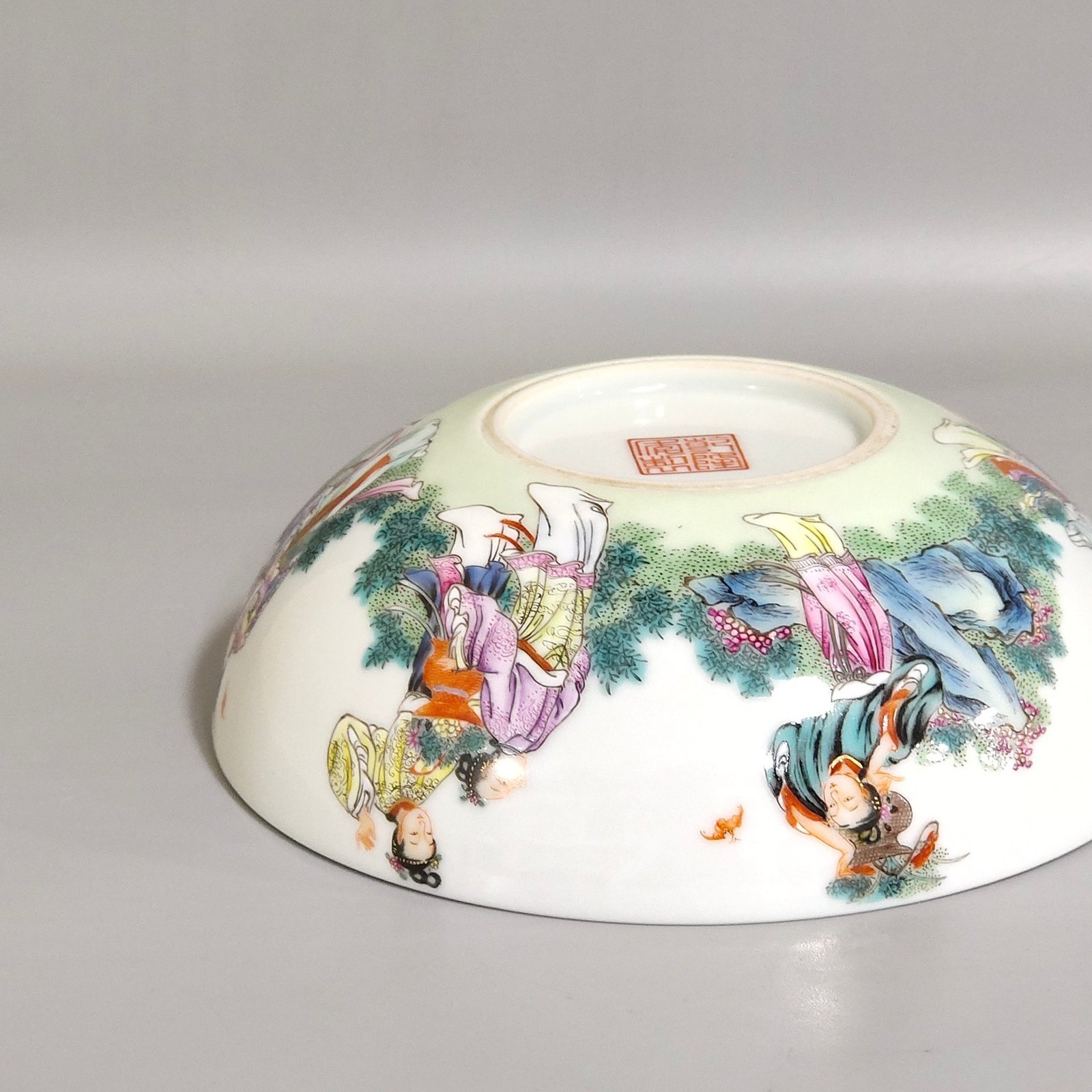 Qing Dynasty Emperor Qianlong’s birthday celebration bowl