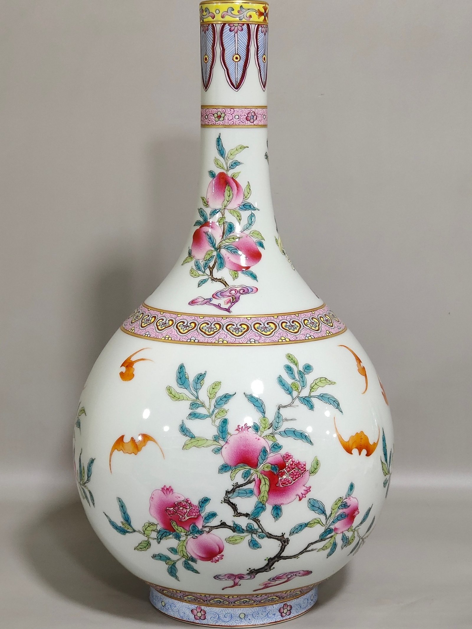 Qing Dynasty Qianlong famille rose pomegrant flask