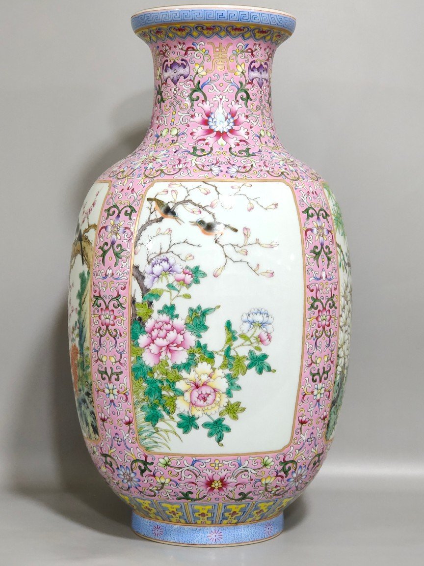 Qing Dynasty Qianlong ninth year of the milling mill window flower and bird vase