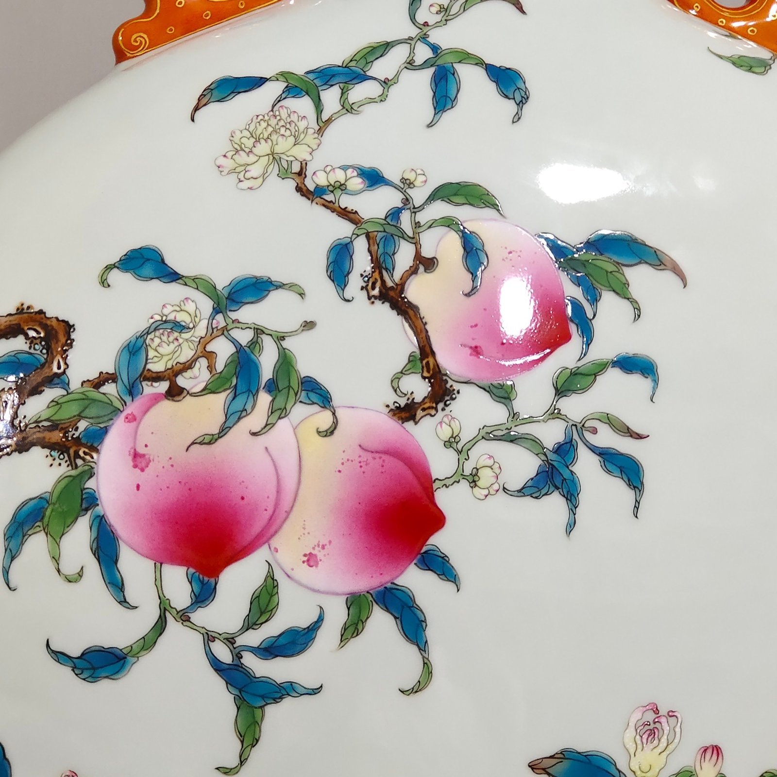 Qing Dynasty Qianlong Famille rose Nine Peach Large flat vase