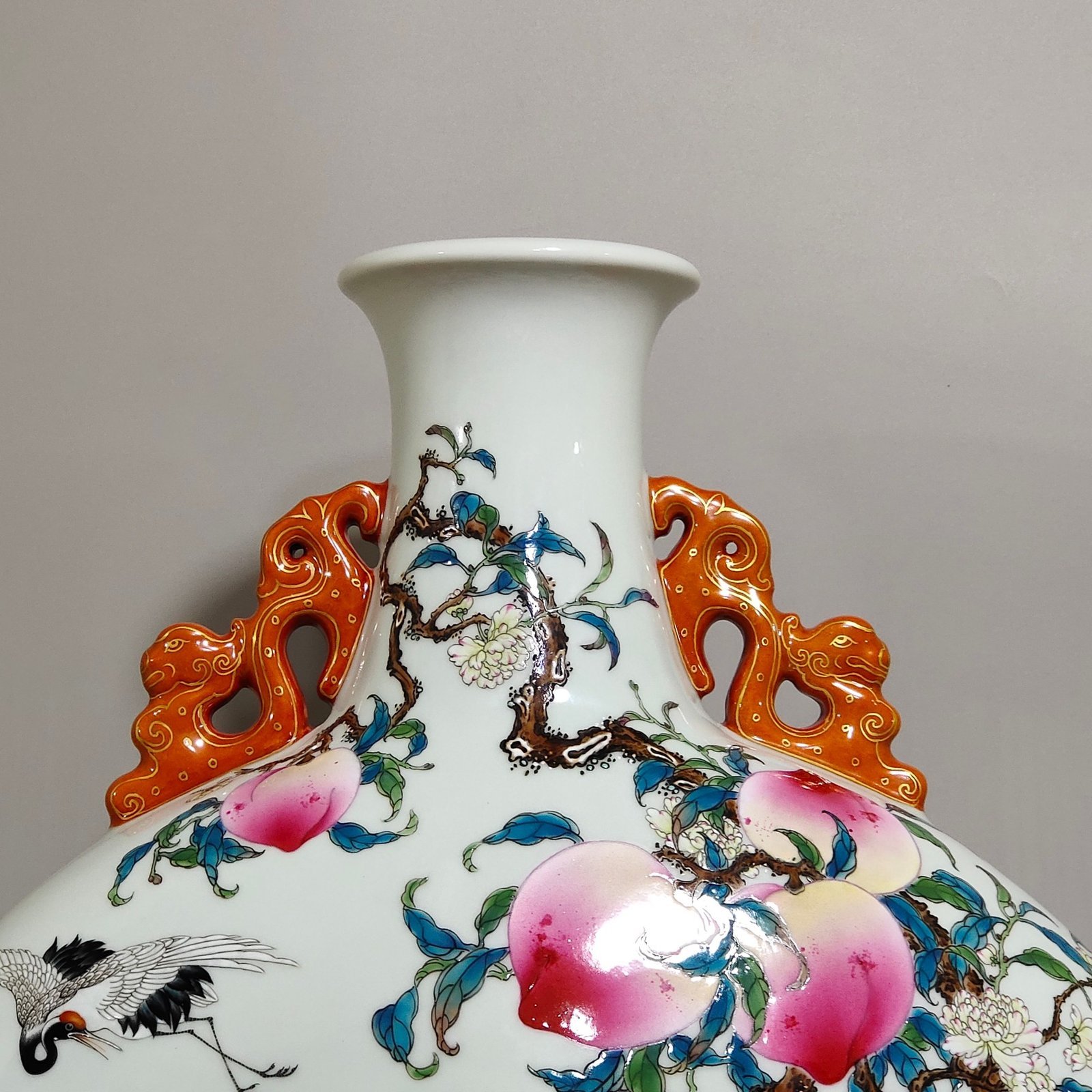 Qing Dynasty Qianlong Famille rose Nine Peach Large flat vase