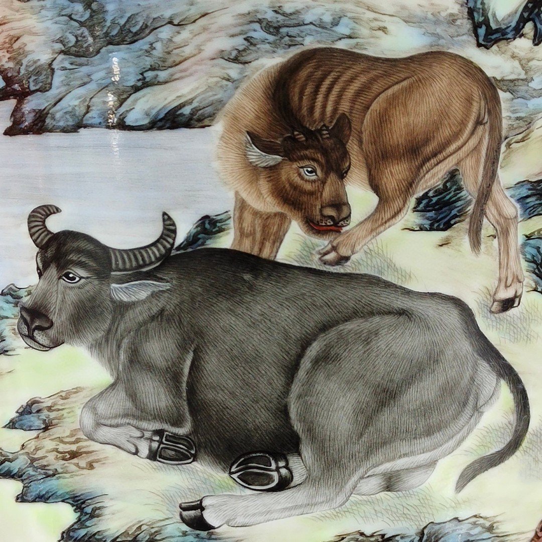 Qing Dynasty Qianlong Five Cows Plum Vase
