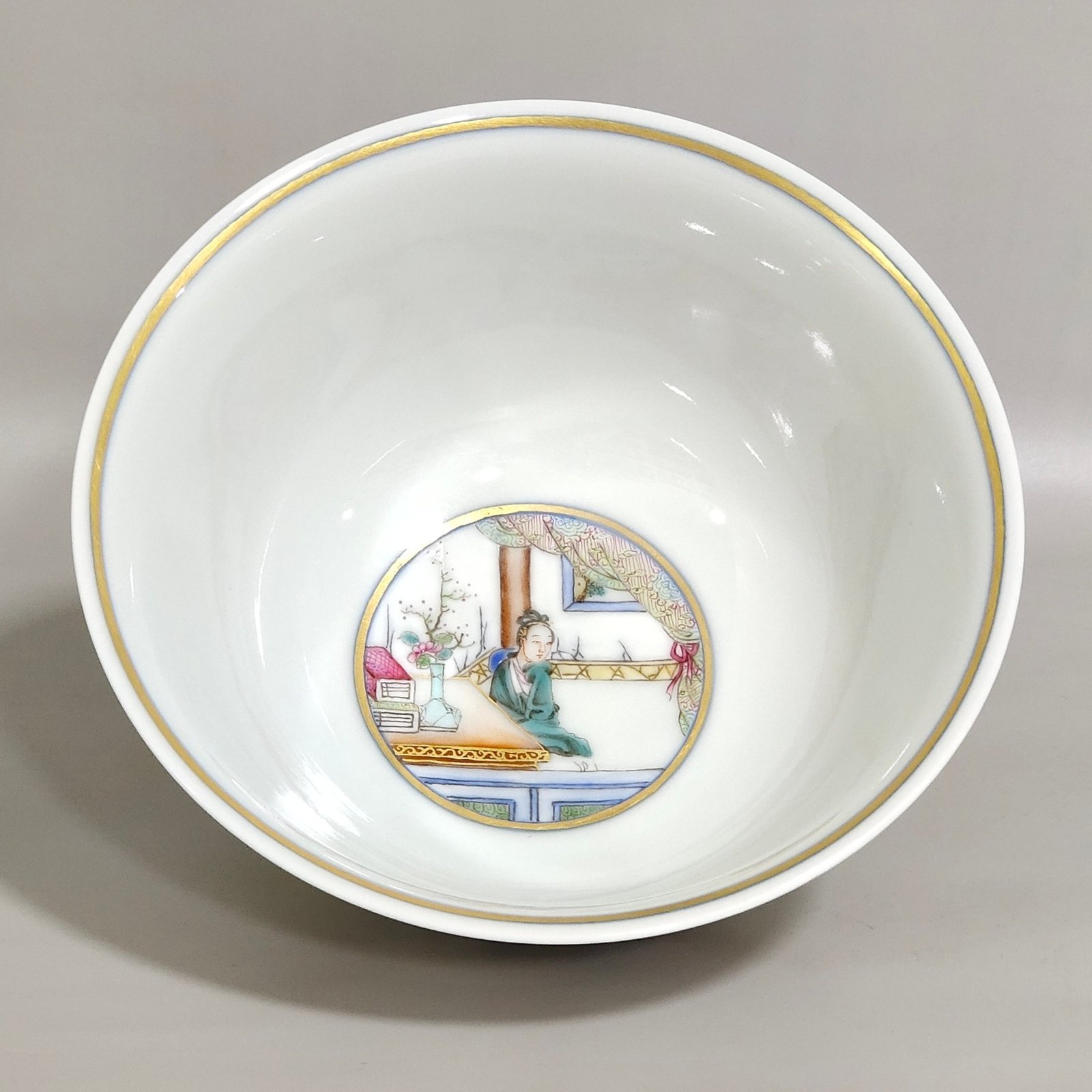 Qing Dynasty Qianlong figure landscape painted bowl