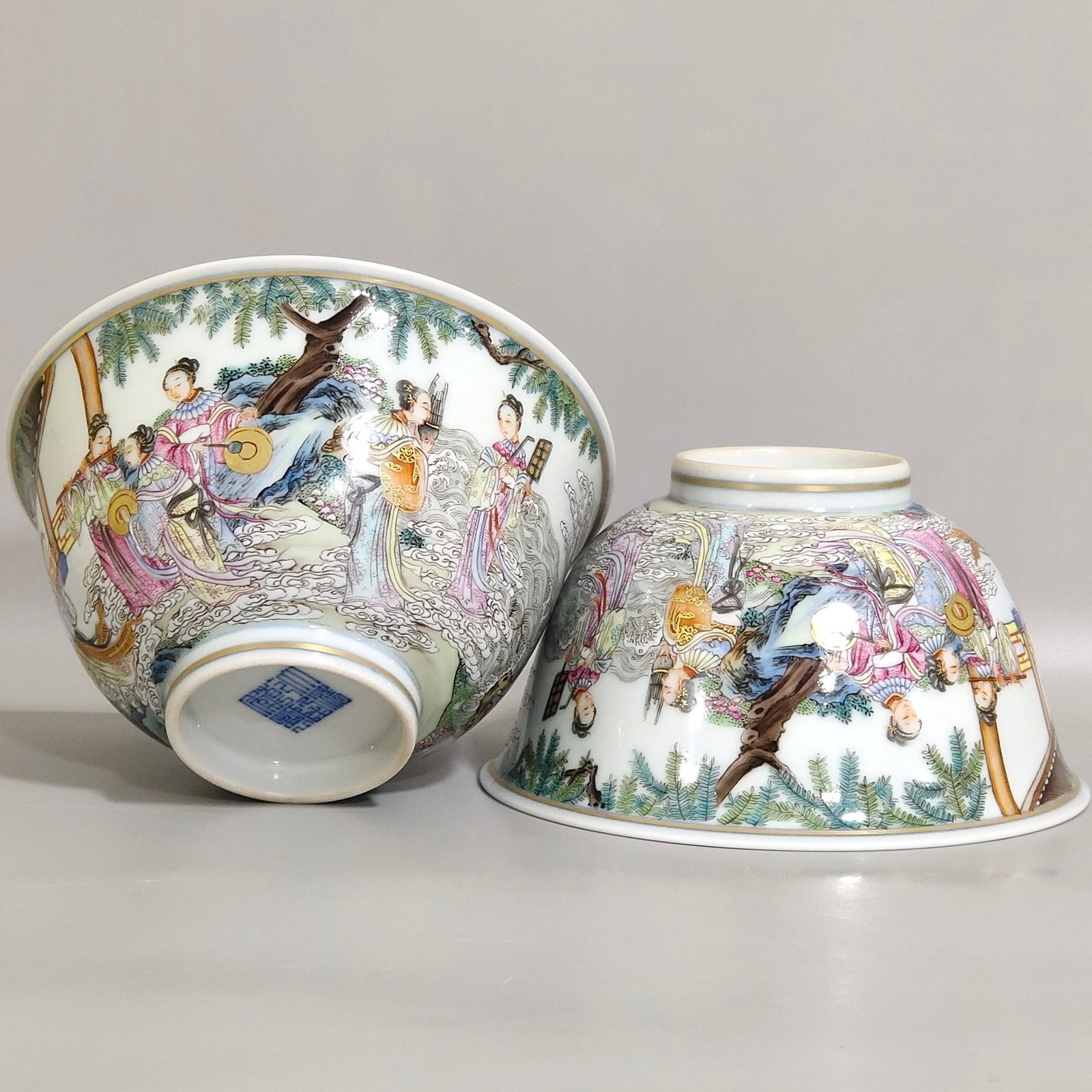 Qing Dynasty Qianlong figure landscape painted bowl