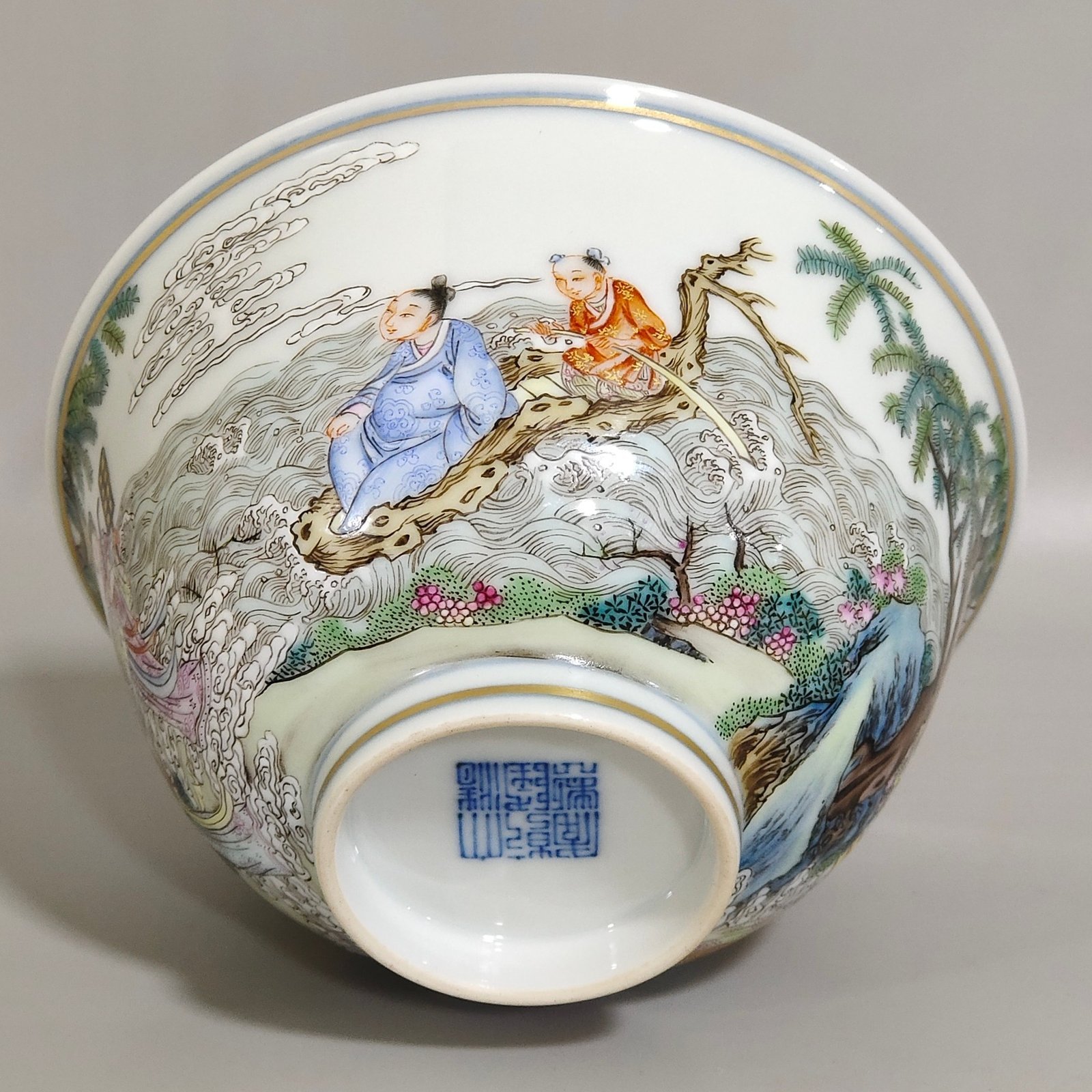Qing Dynasty Qianlong figure landscape painted bowl