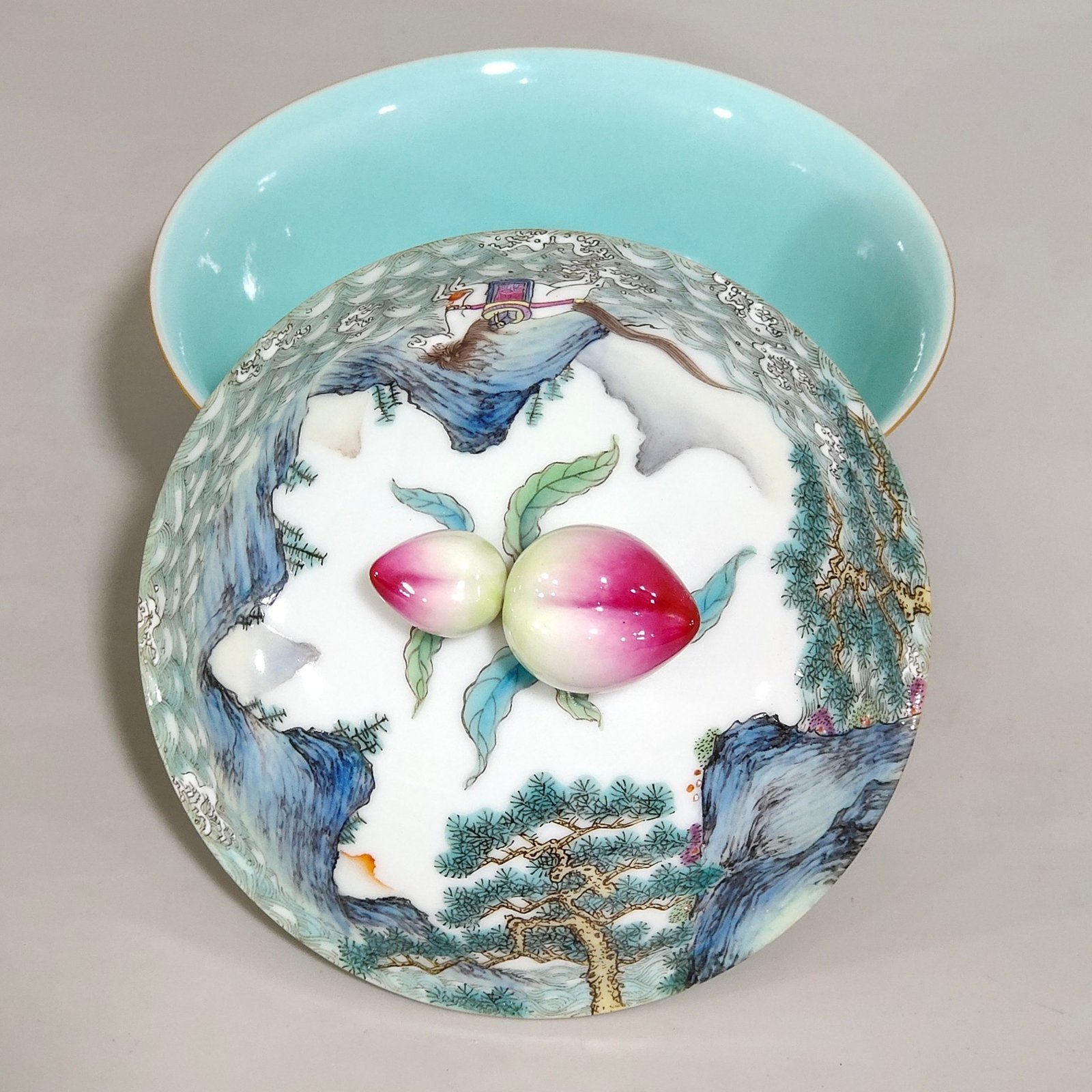 Qing Dynasty Qianlong characters story longevity peach bowl