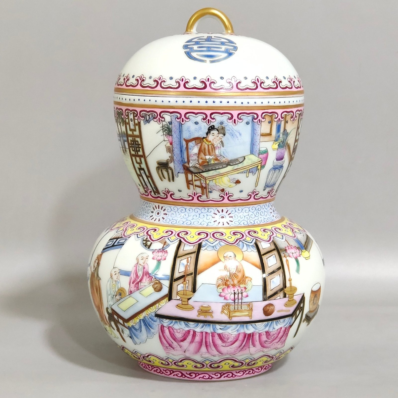 Qing Dynasty Qianlong character story warm wine pot
