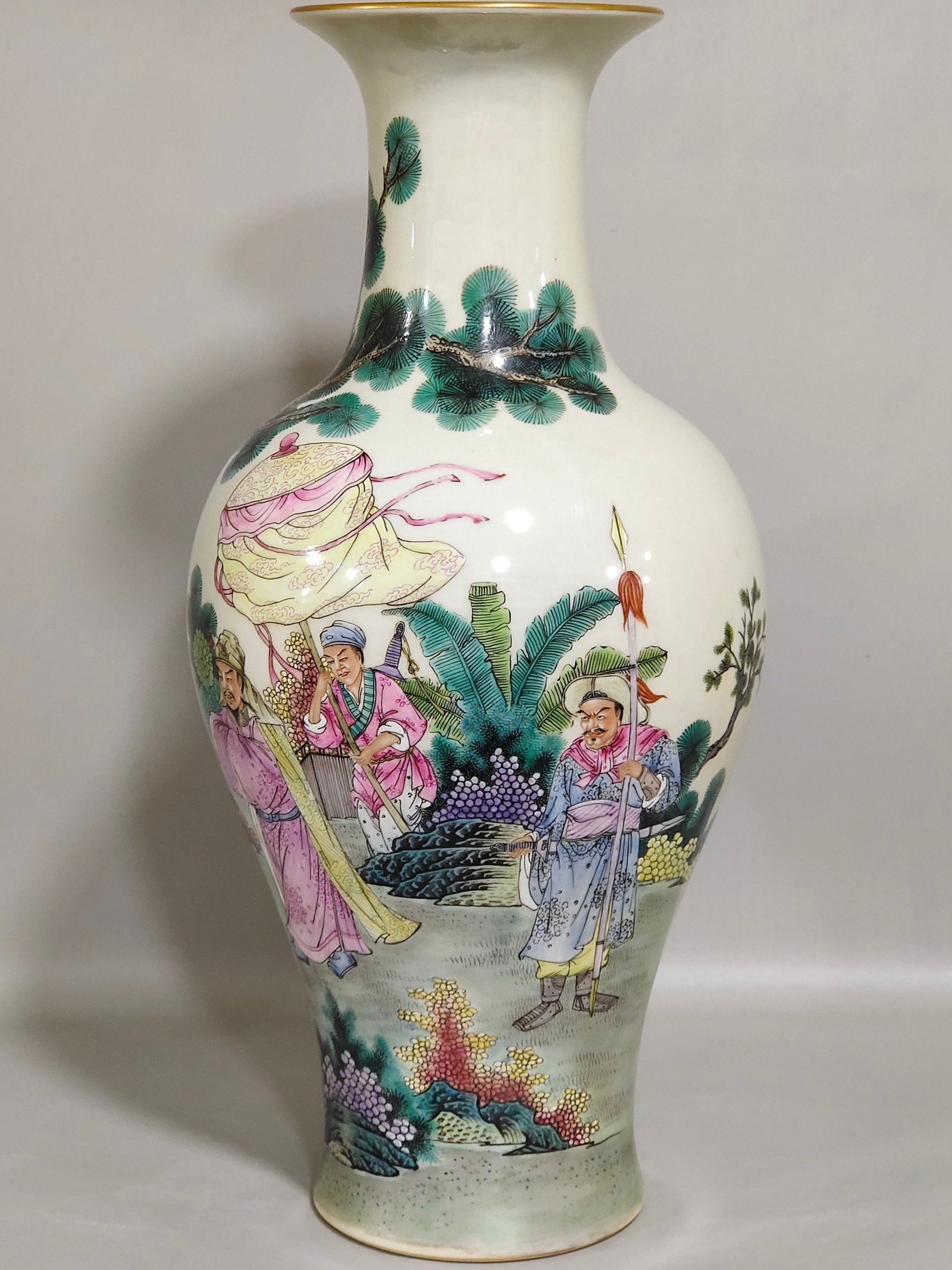 Qing Dynasty Qianlong figure Wen Wang’s visit to the wise and inscribed poem vase