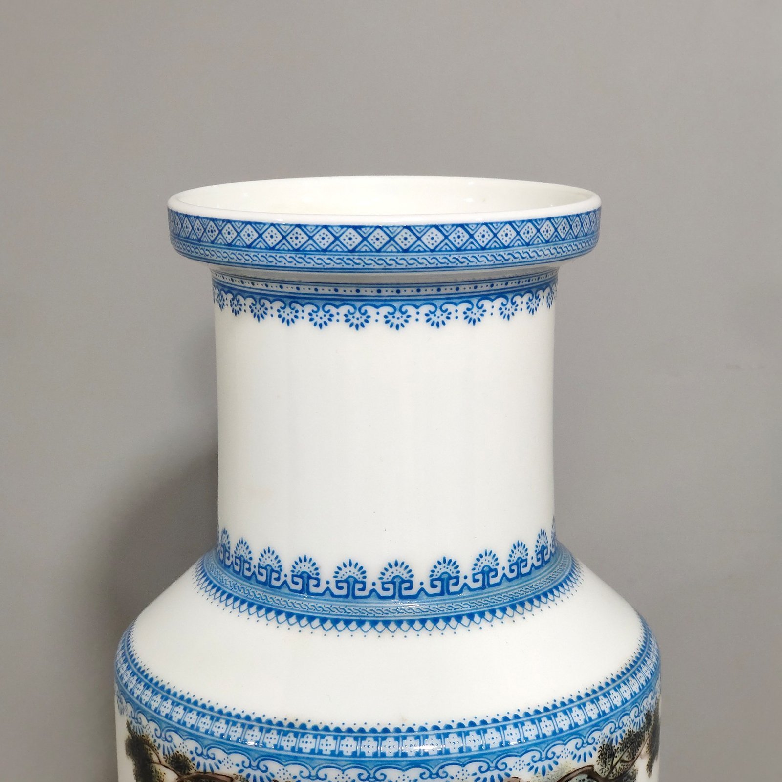 Qing Dynasty Qianlong figure enamel Li Bai drunken stick vase