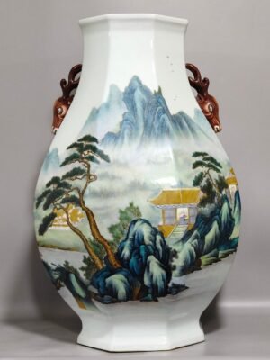 Qing Dynasty Qianlong Bafang landscape deer head statue