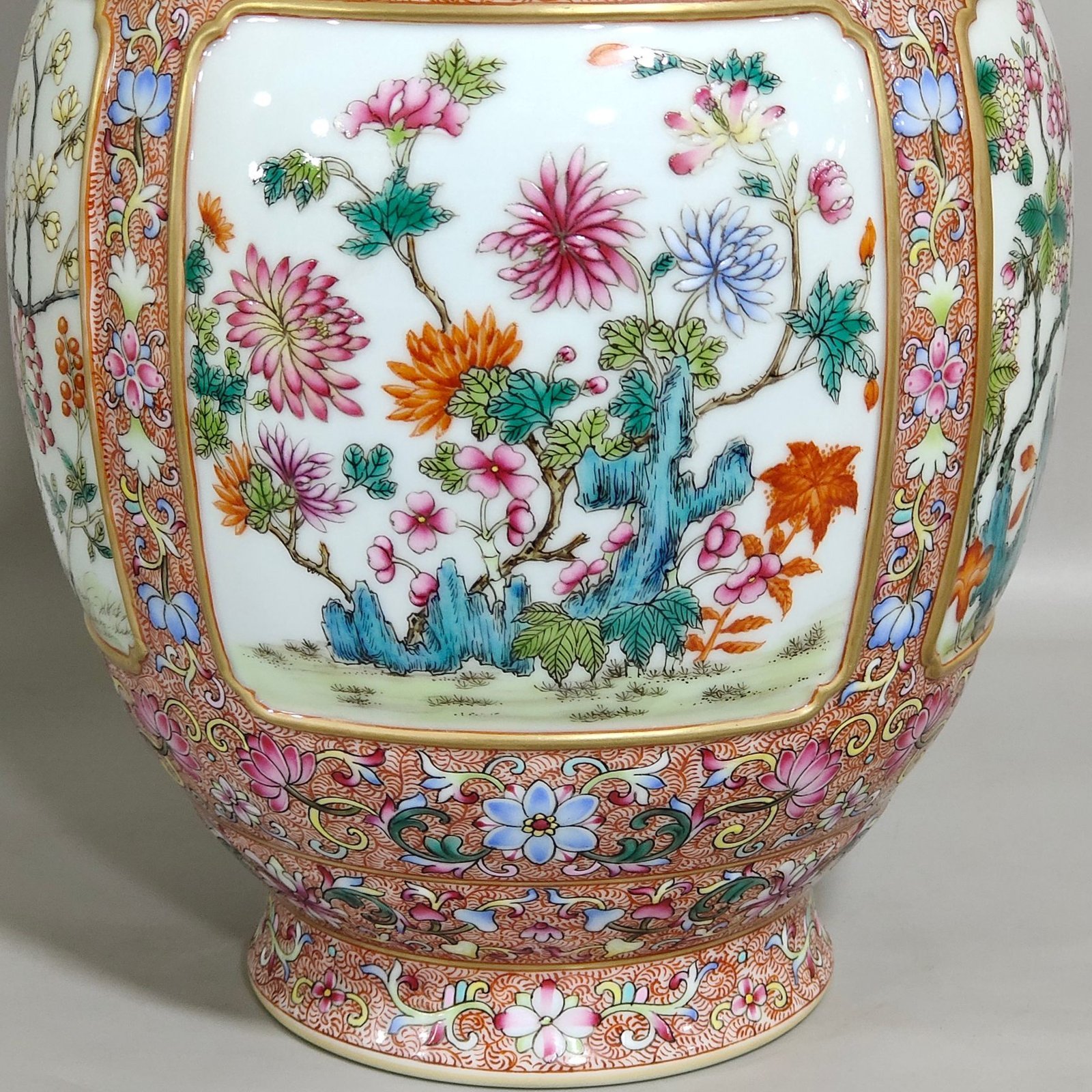 Qing Dynasty Qianlong a four-season flower vase