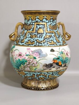 Qing Dynasty Qianlong bronze colored mandarin duck water lotus double-eared statue