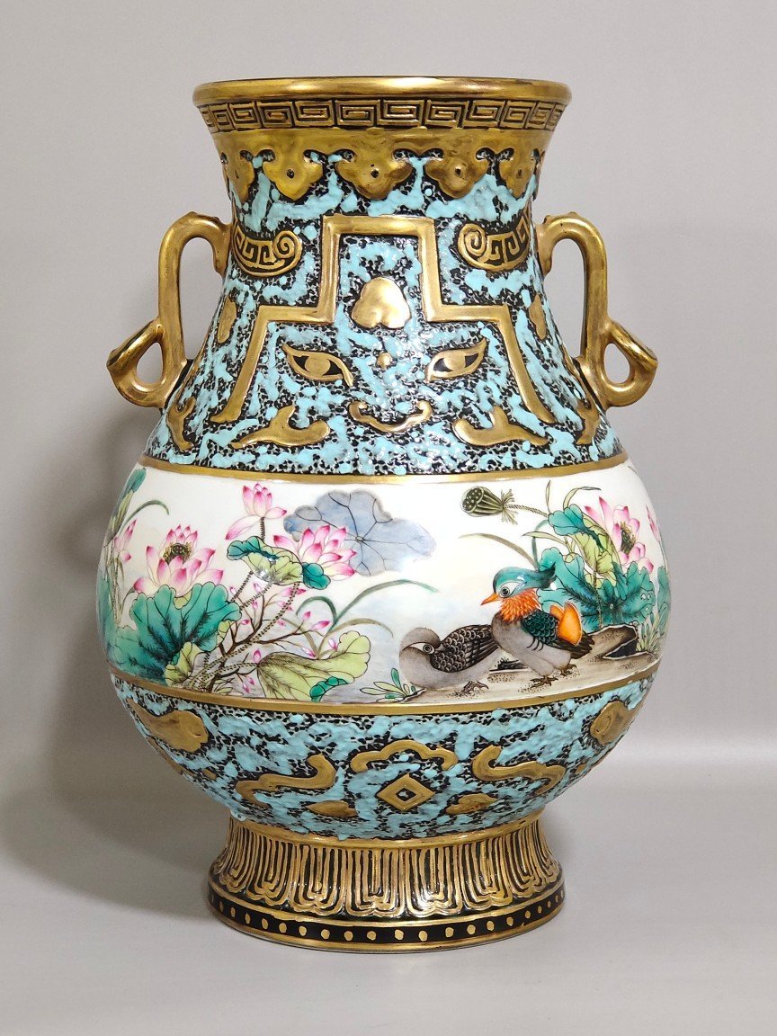 Qing Dynasty Qianlong bronze colored mandarin duck water lotus double-eared statue