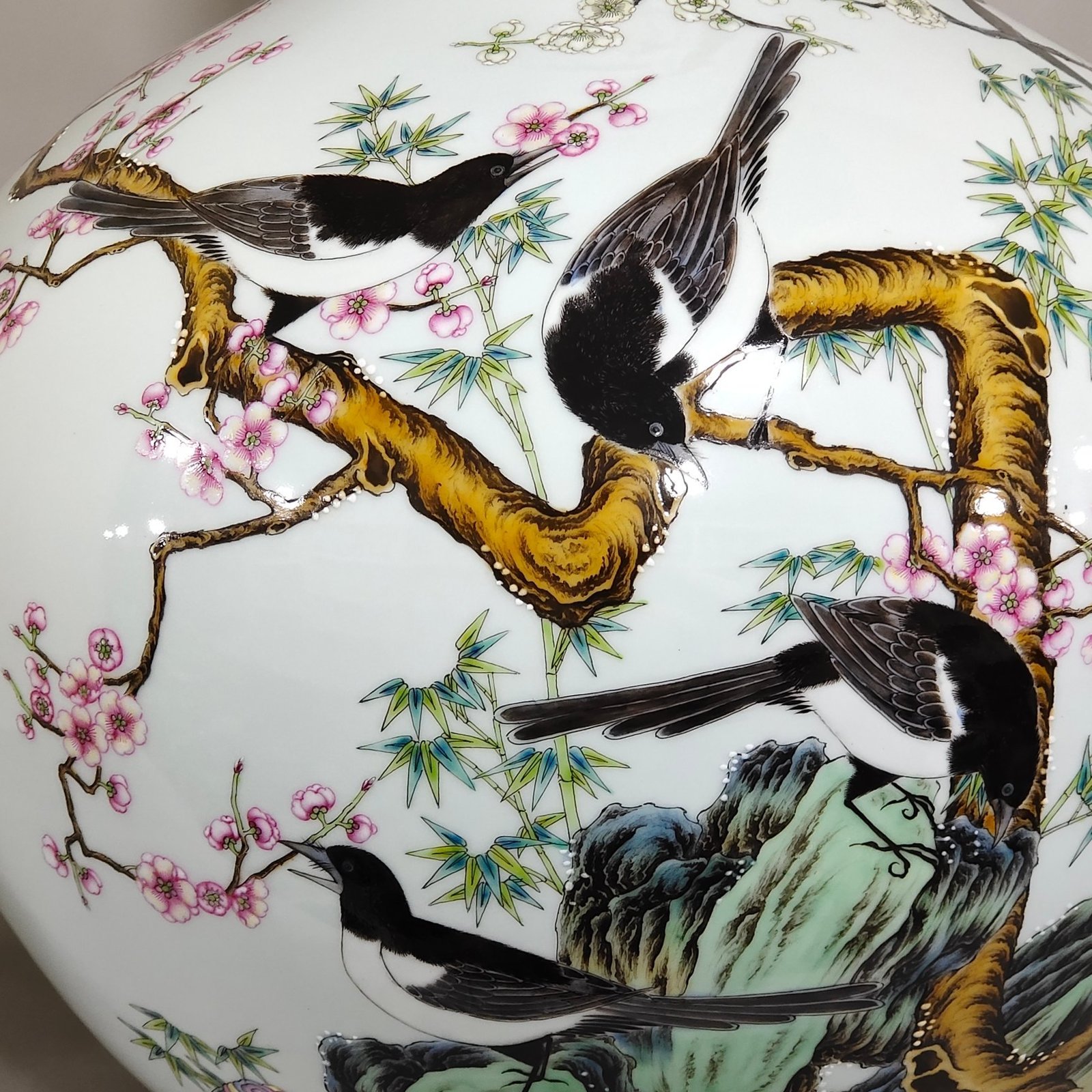 Qing Dynasty Qianlong a celestial sphere vase