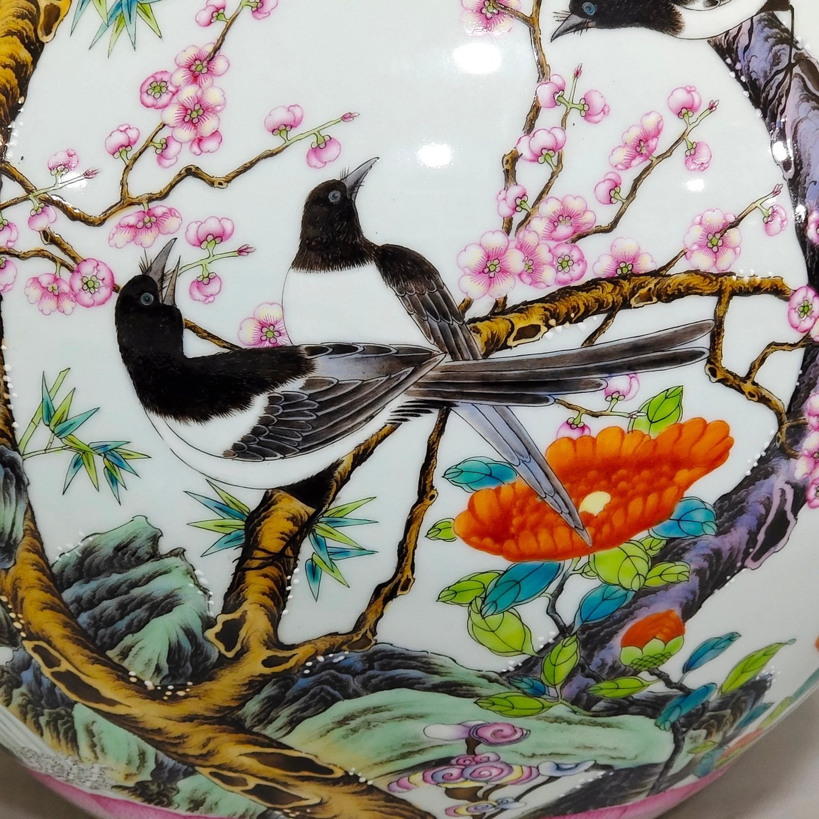 Qing Dynasty Qianlong a celestial sphere vase
