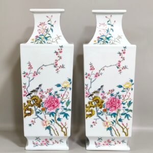 Qing Dynasty Qianlong four seasons flower and bird square vase