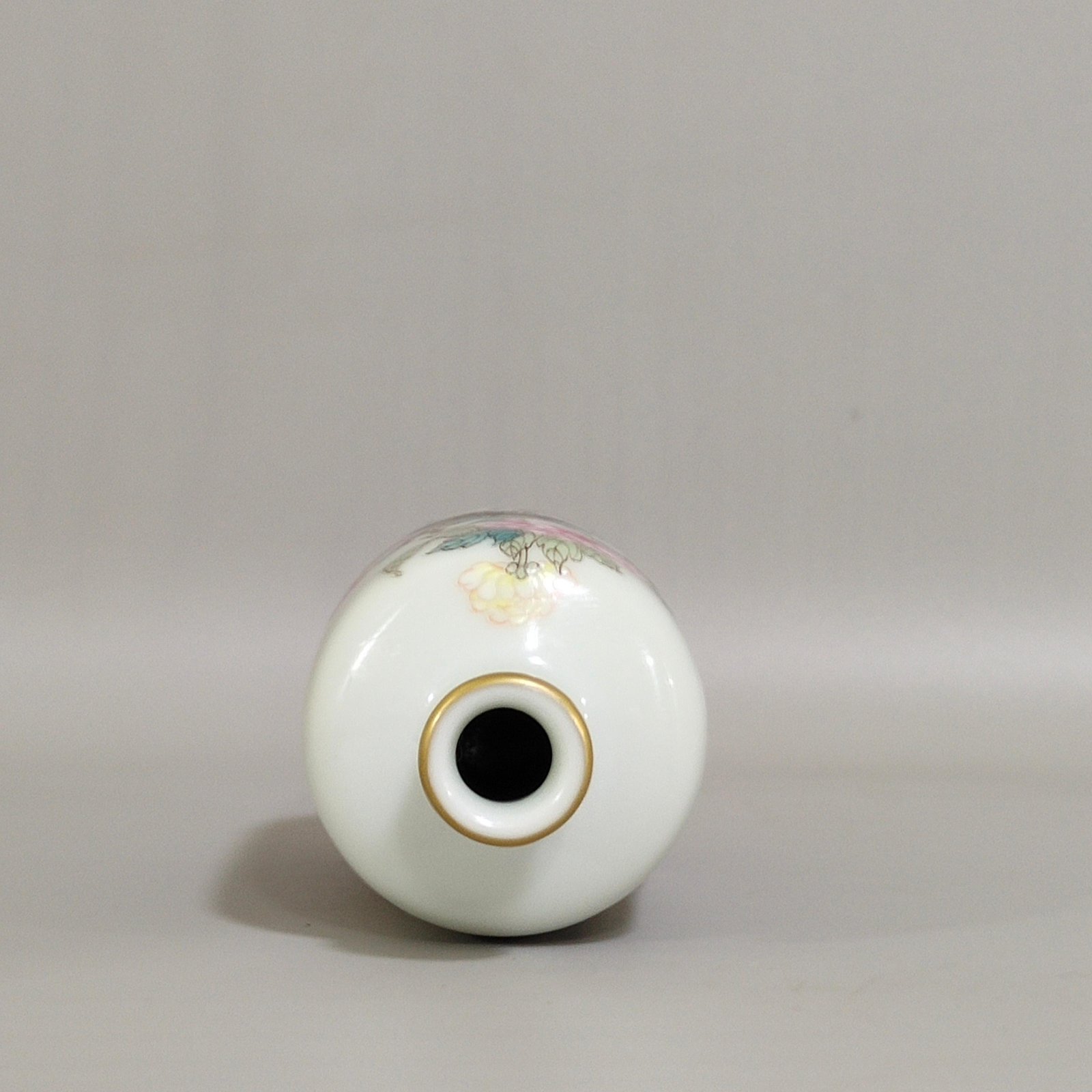 Qing Dynasty Qianlong Daji Dali snuff bottle