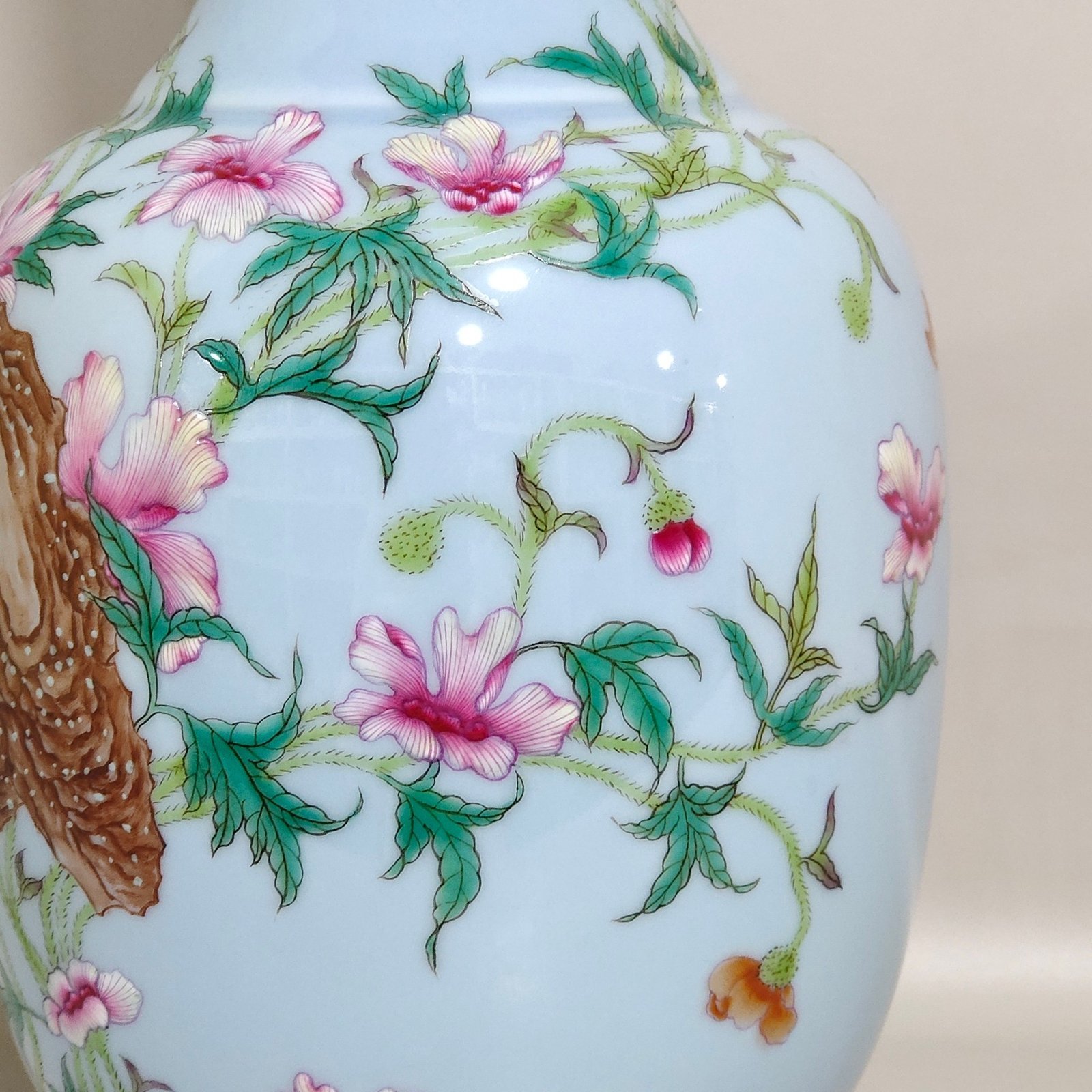 Qing Dynasty Qianlong A sky-blue glazed poppy flask