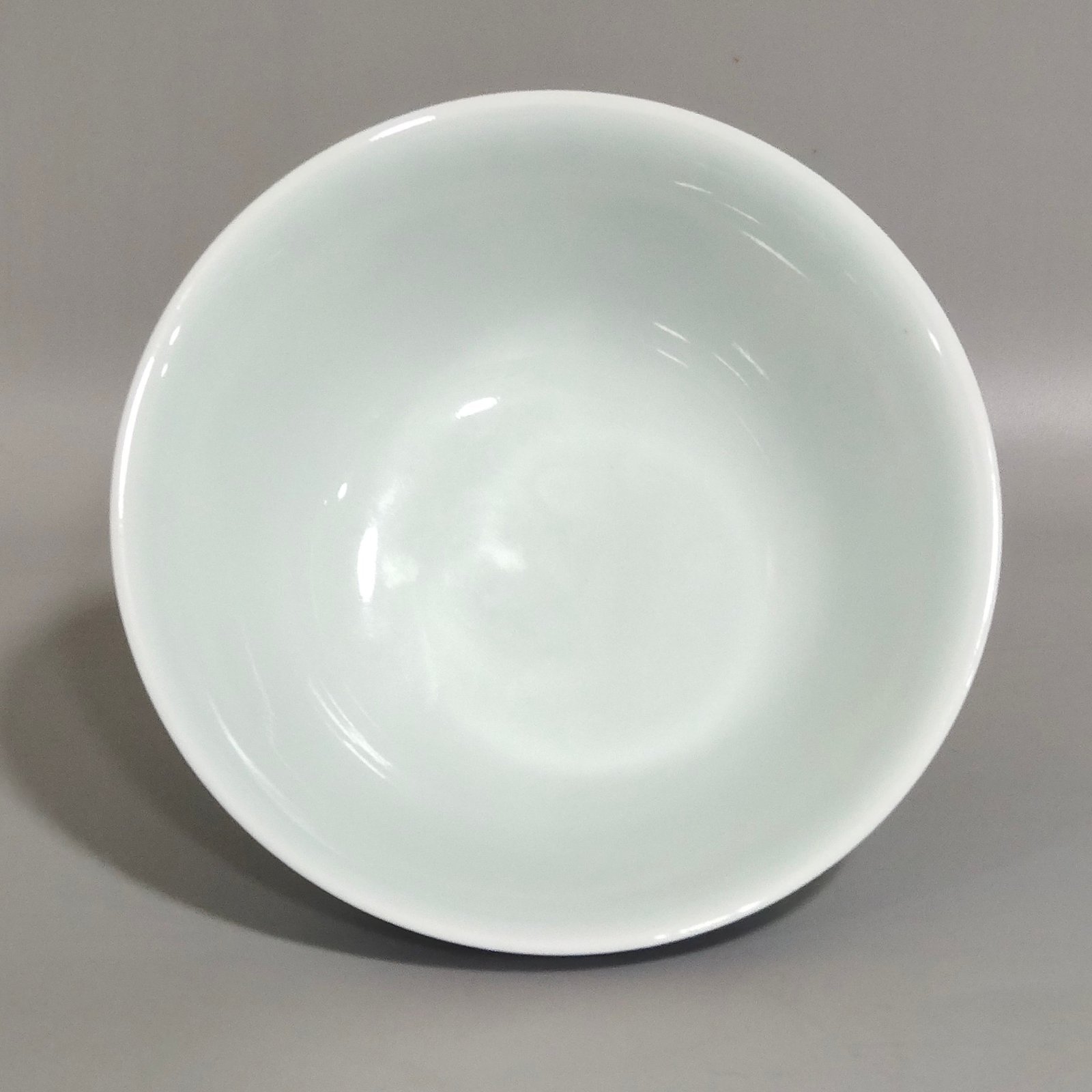 Qing Dynasty Qianlong Ruyi Eight Treasures Pattern Goblet
