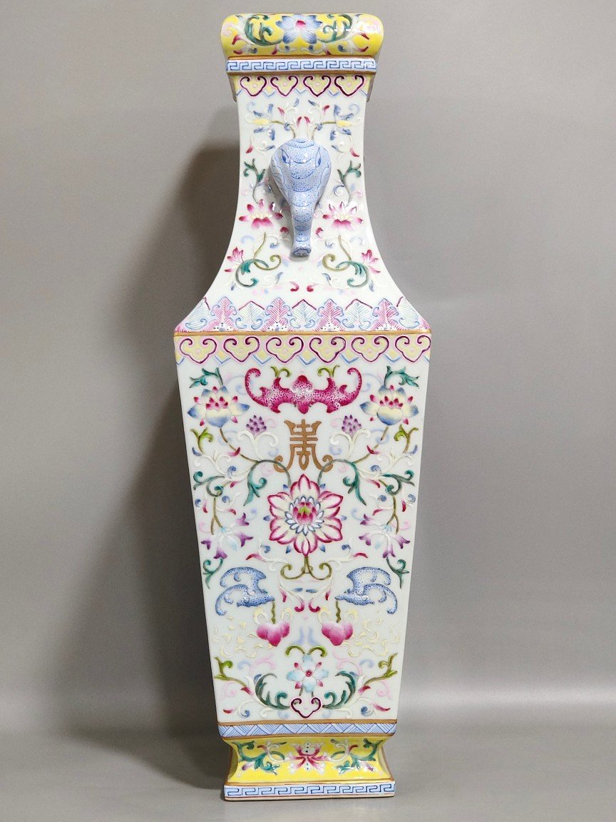 Qing Dynasty Qianlong Double Phoenix Elephant Ear Square Vase