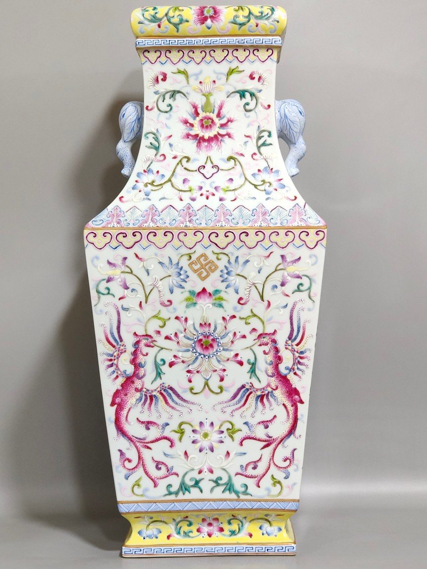 Qing Dynasty Qianlong Double Phoenix Elephant Ear Square Vase