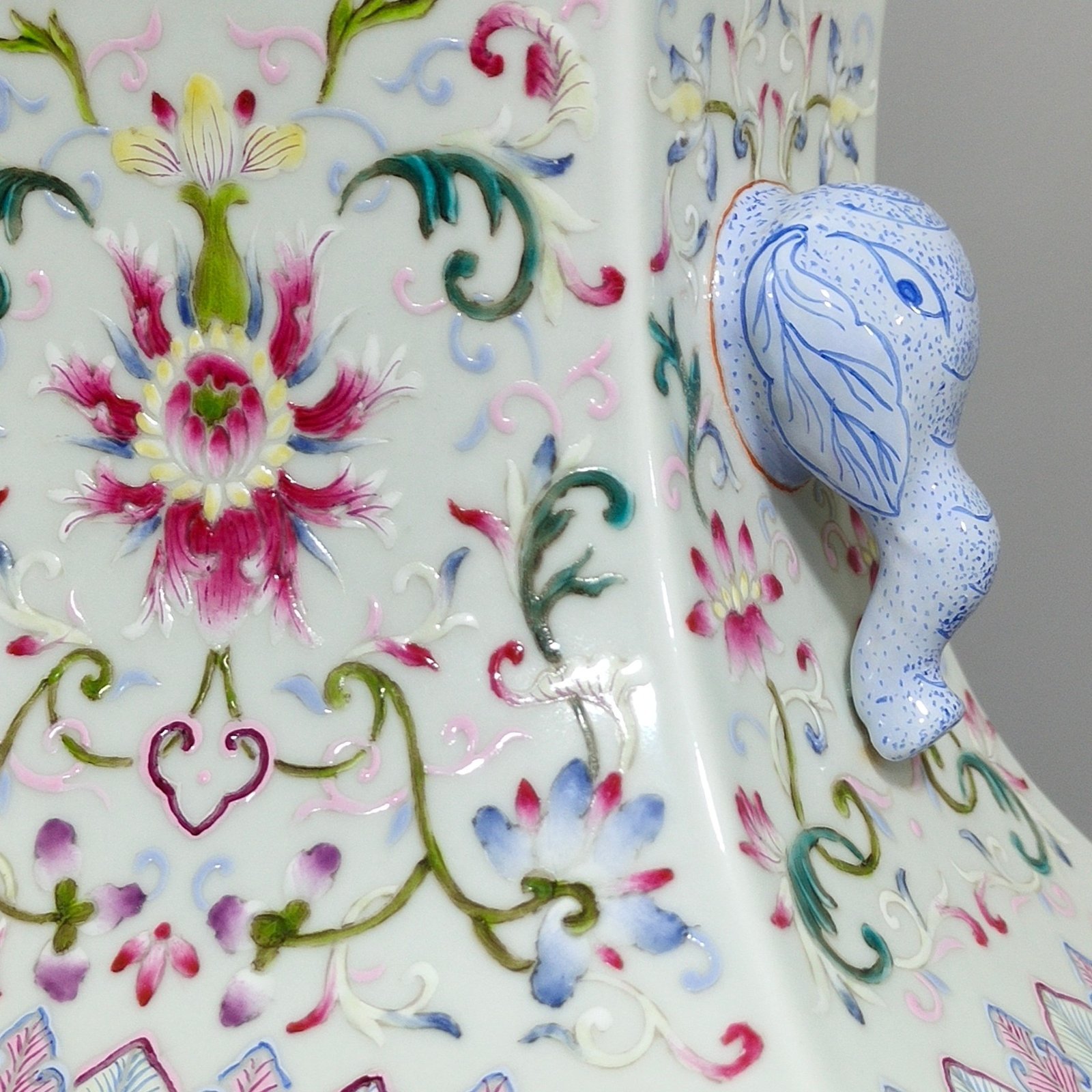 Qing Dynasty Qianlong Double Phoenix Elephant Ear Square Vase