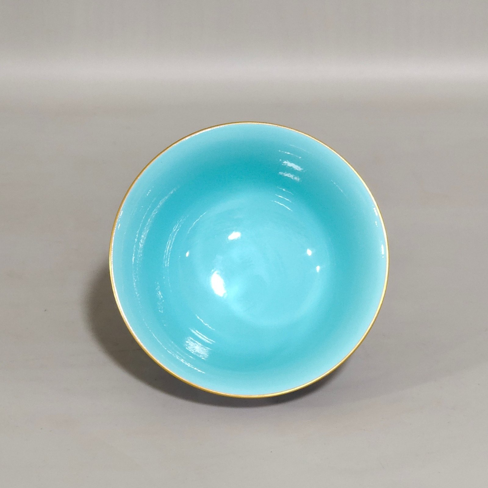 Qing Dynasty Qianlong sapphire blue-glazed peony cup