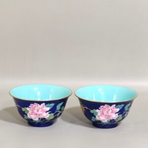 Qing Dynasty Qianlong sapphire blue-glazed peony butterfly cup