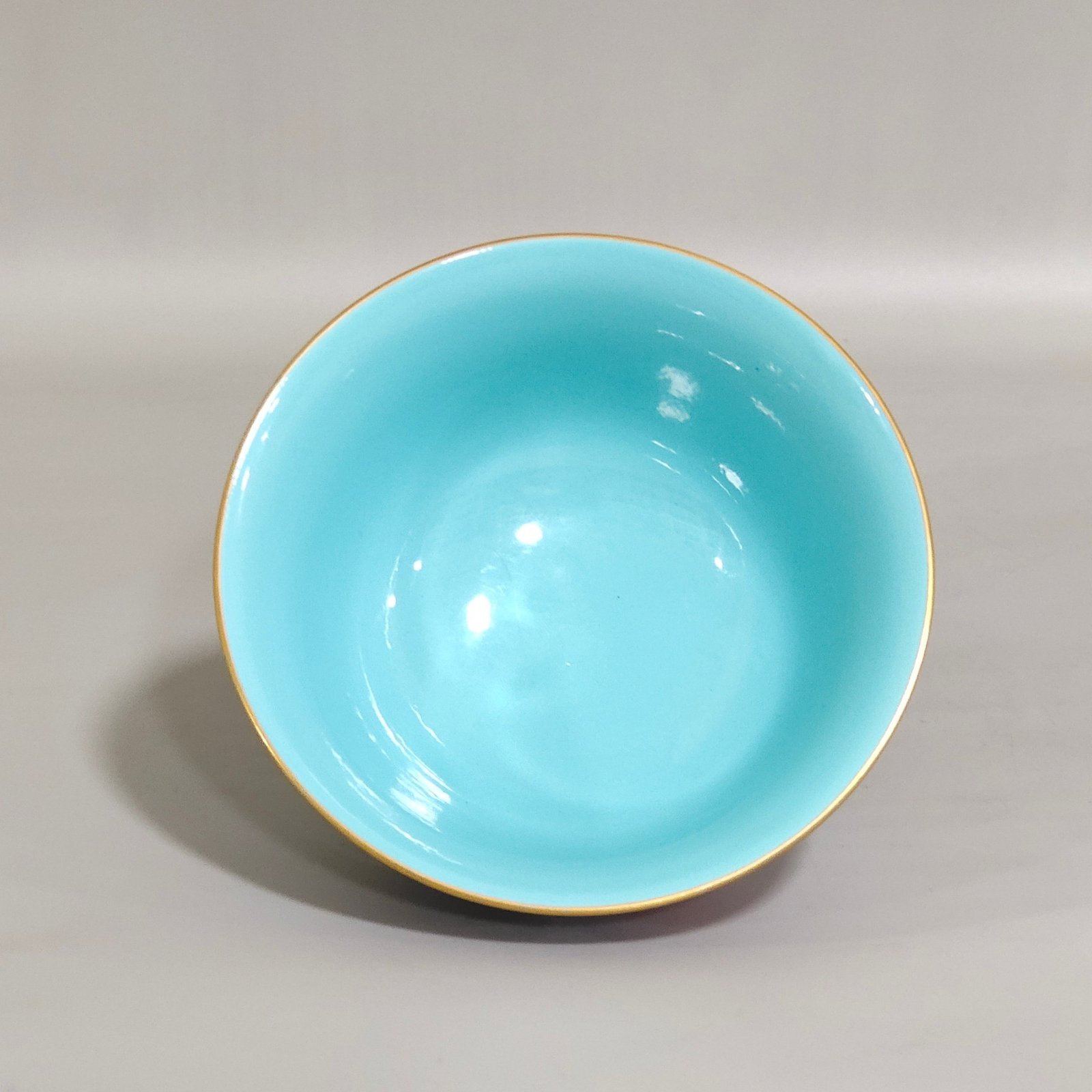 Qing Dynasty Qianlong sapphire blue-glazed peony butterfly cup