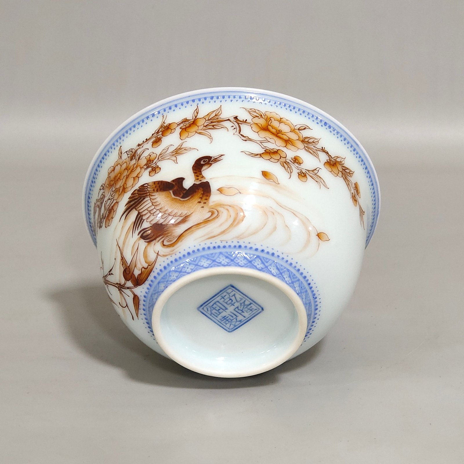 Qing Dynasty Qianlong ink-colored green-edged Duck Prophet’s Poetic Cup
